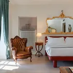 Corte Realdi Luxury Rooms Torino